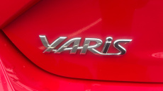 Toyota Yaris 1.5 VVT-i Design 5dr Petrol Hatchback